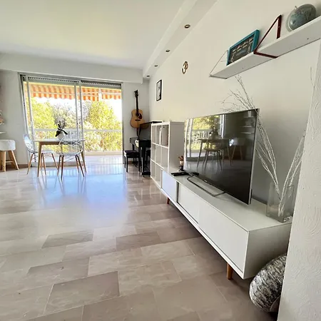 Comme A La Maison Apartmán Cannes