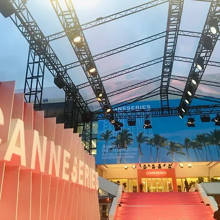 Comme A La Maison Cannes